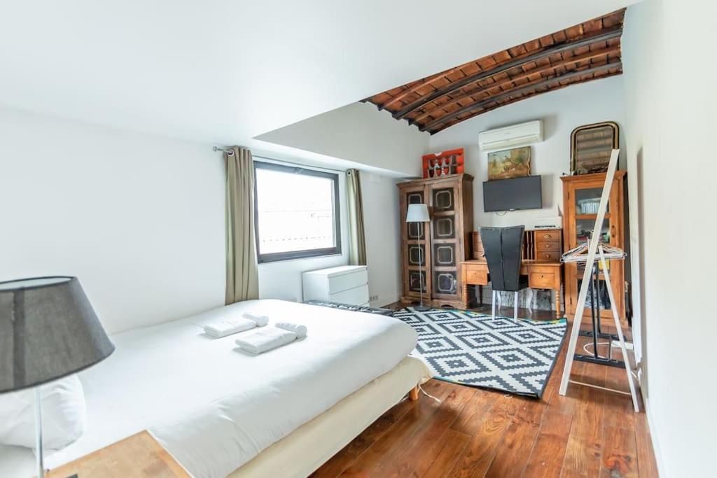 Villa Grande péniche 4 ch - 10 pers -Paris - Ile de Puteaux- terrasses Extérieur photo