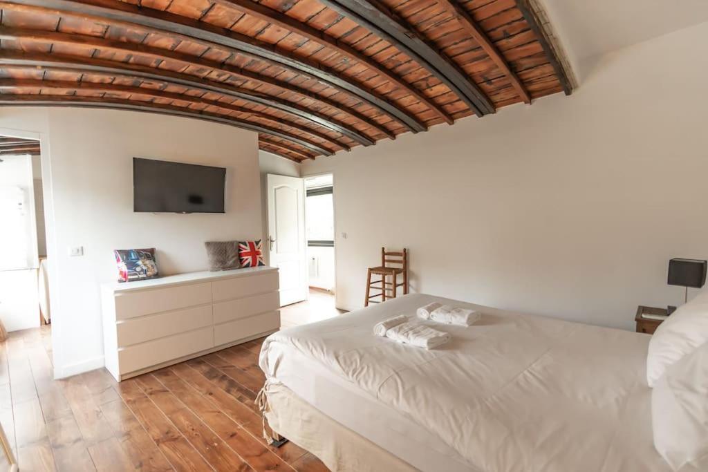 Villa Grande péniche 4 ch - 10 pers -Paris - Ile de Puteaux- terrasses Extérieur photo