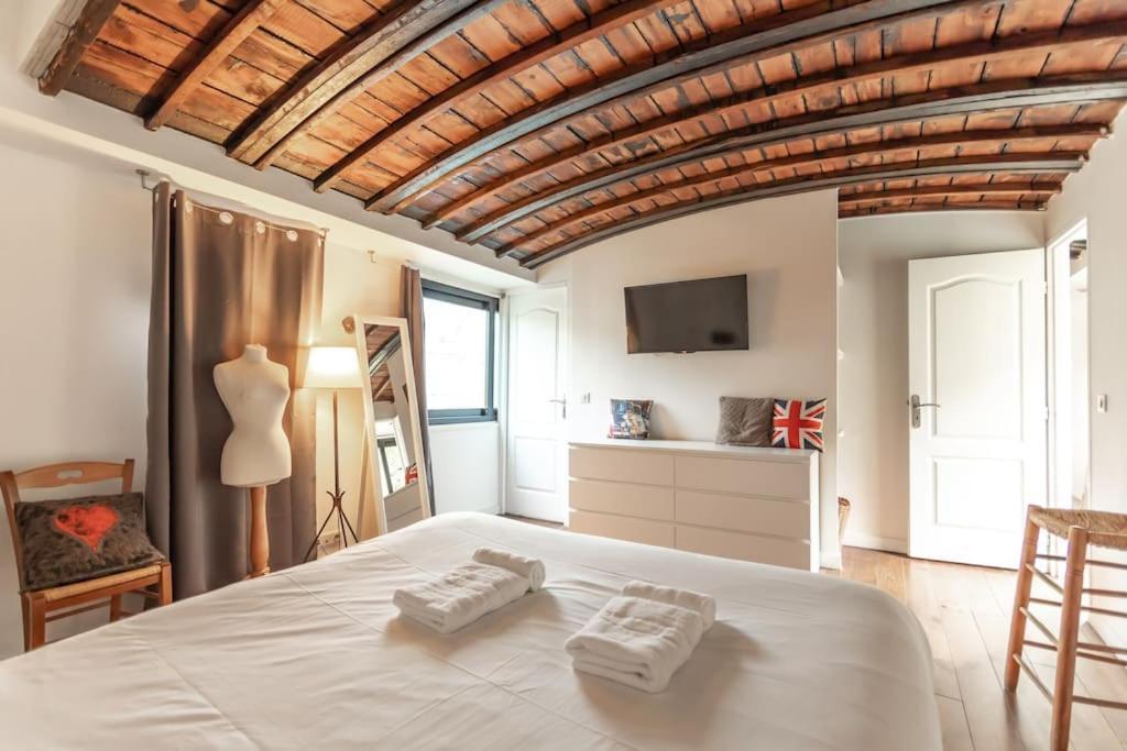 Villa Grande péniche 4 ch - 10 pers -Paris - Ile de Puteaux- terrasses Extérieur photo