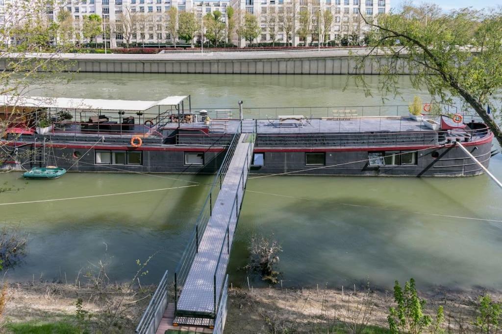 Villa Grande péniche 4 ch - 10 pers -Paris - Ile de Puteaux- terrasses Extérieur photo